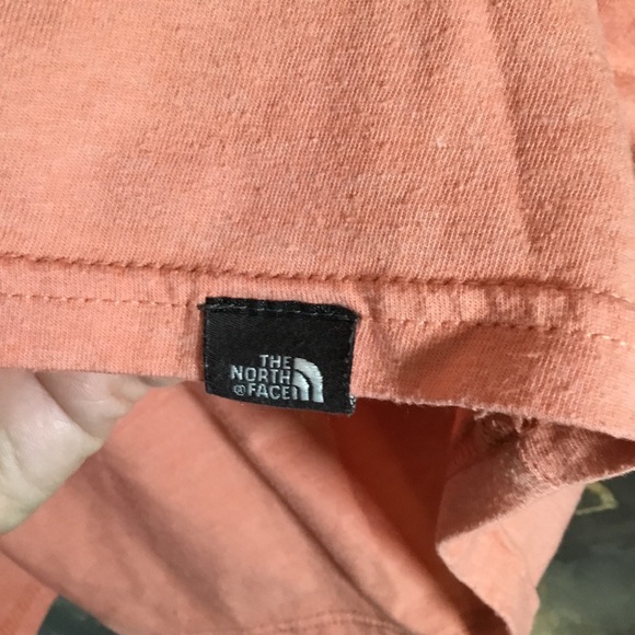 The North Face women’s tee shirt size small - Picture 3 of 4